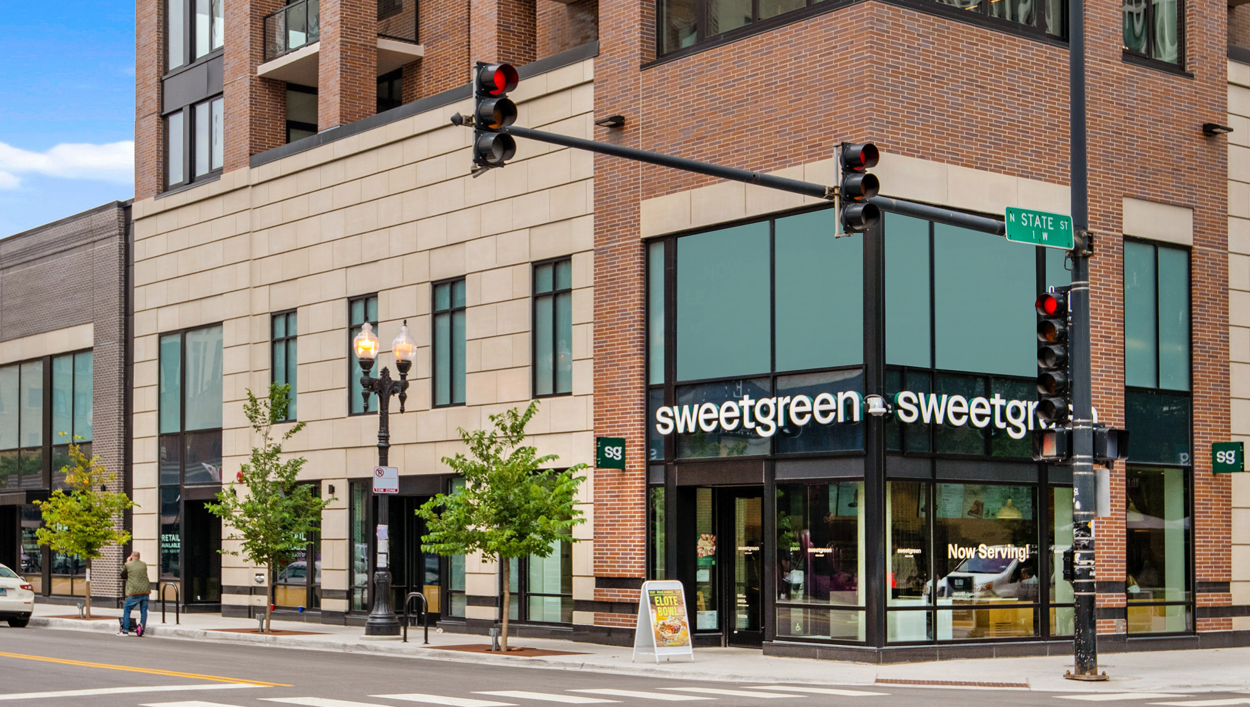 Commercial retail real estate in the Gold Coast neighborhood of Chicago, Gild luxury apartment building, Sweetgreen restaurant